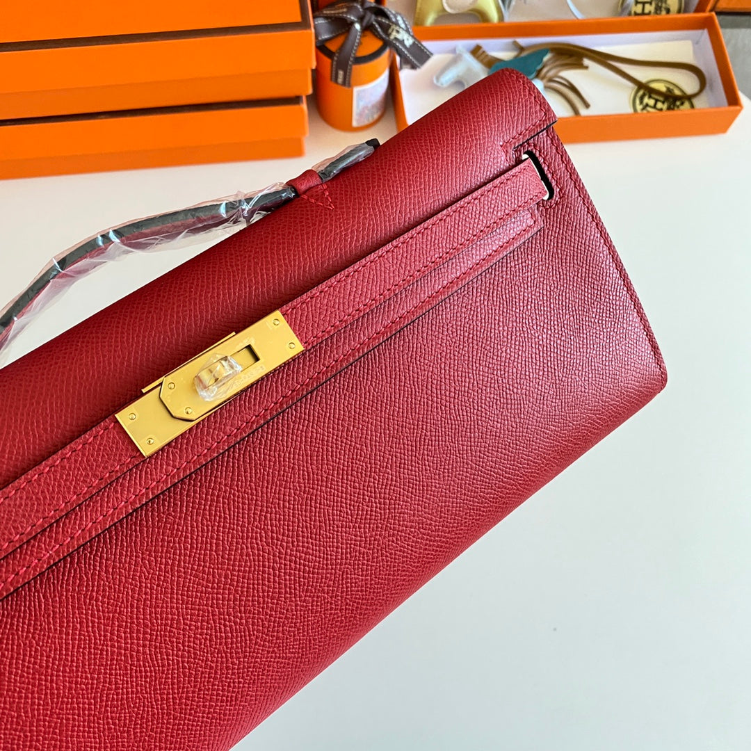 HM KELLY CUT 31 CUIR EPSOM ROUGE QUINCAILLERIE DORÉ 229051