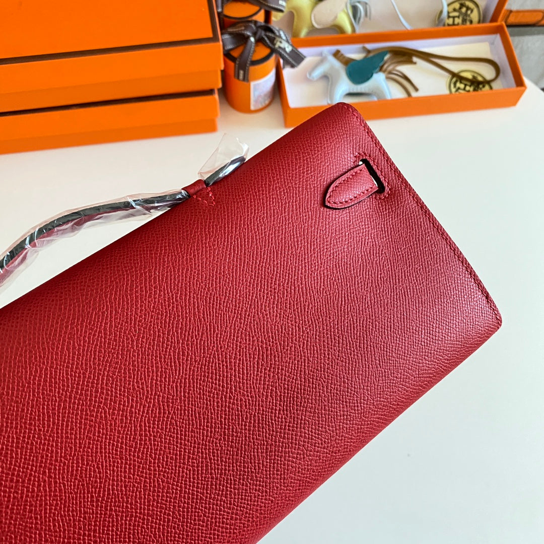 HM KELLY CUT 31 CUIR EPSOM ROUGE QUINCAILLERIE DORÉ 229051