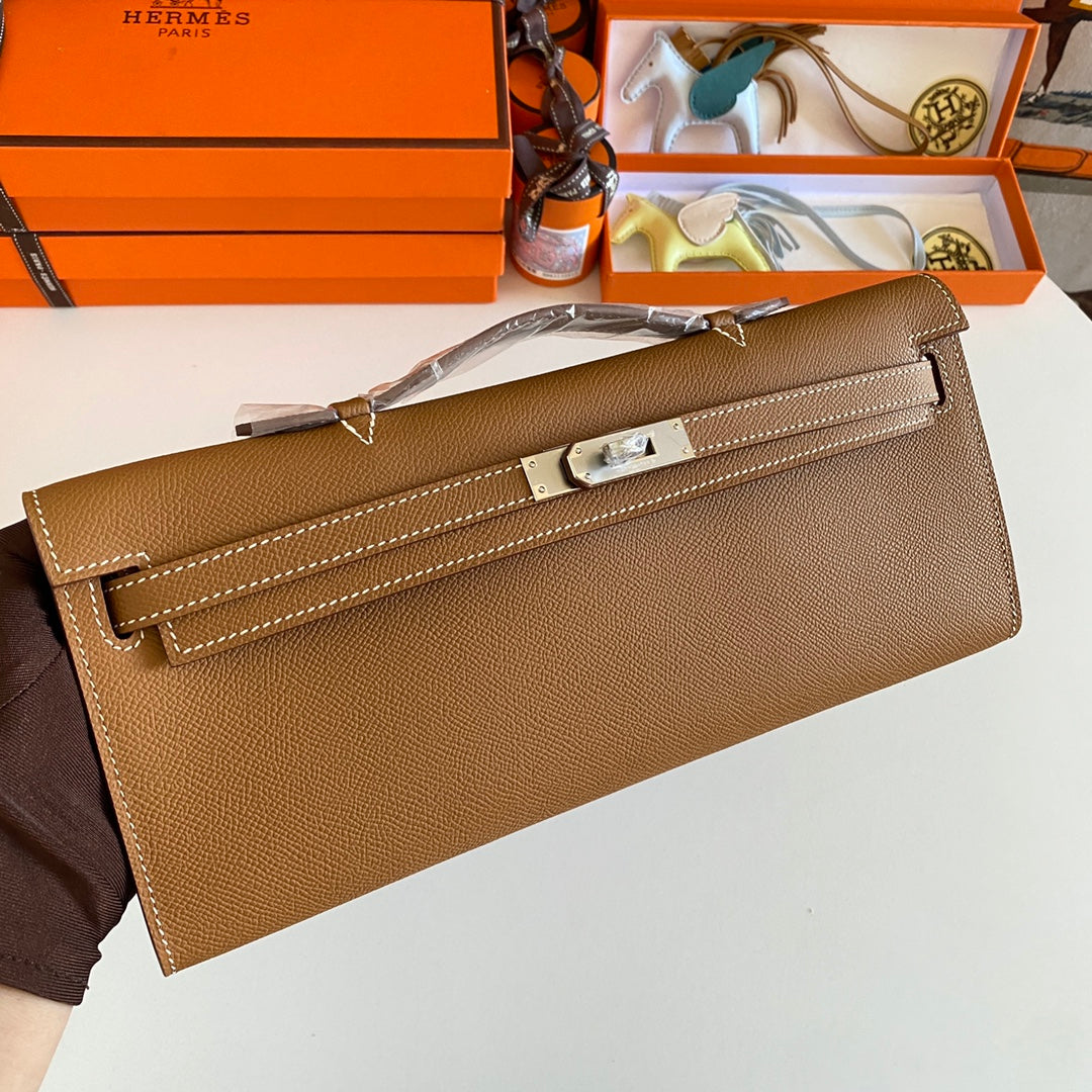HM KELLY CUT 31 CUIR EPSOM BEURRE DE CACAHUÈTE QUINCAILLERIE ARGENTÉE 229056