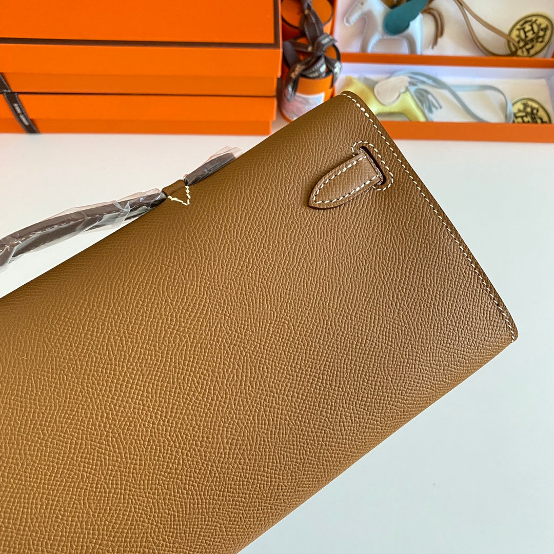 HM KELLY CUT 31 CUIR EPSOM BEURRE DE CACAHUÈTE QUINCAILLERIE ARGENTÉE 229056
