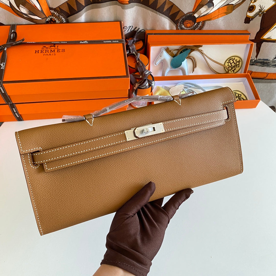 HM KELLY CUT 31 CUIR EPSOM BEURRE DE CACAHUÈTE QUINCAILLERIE ARGENTÉE 229056