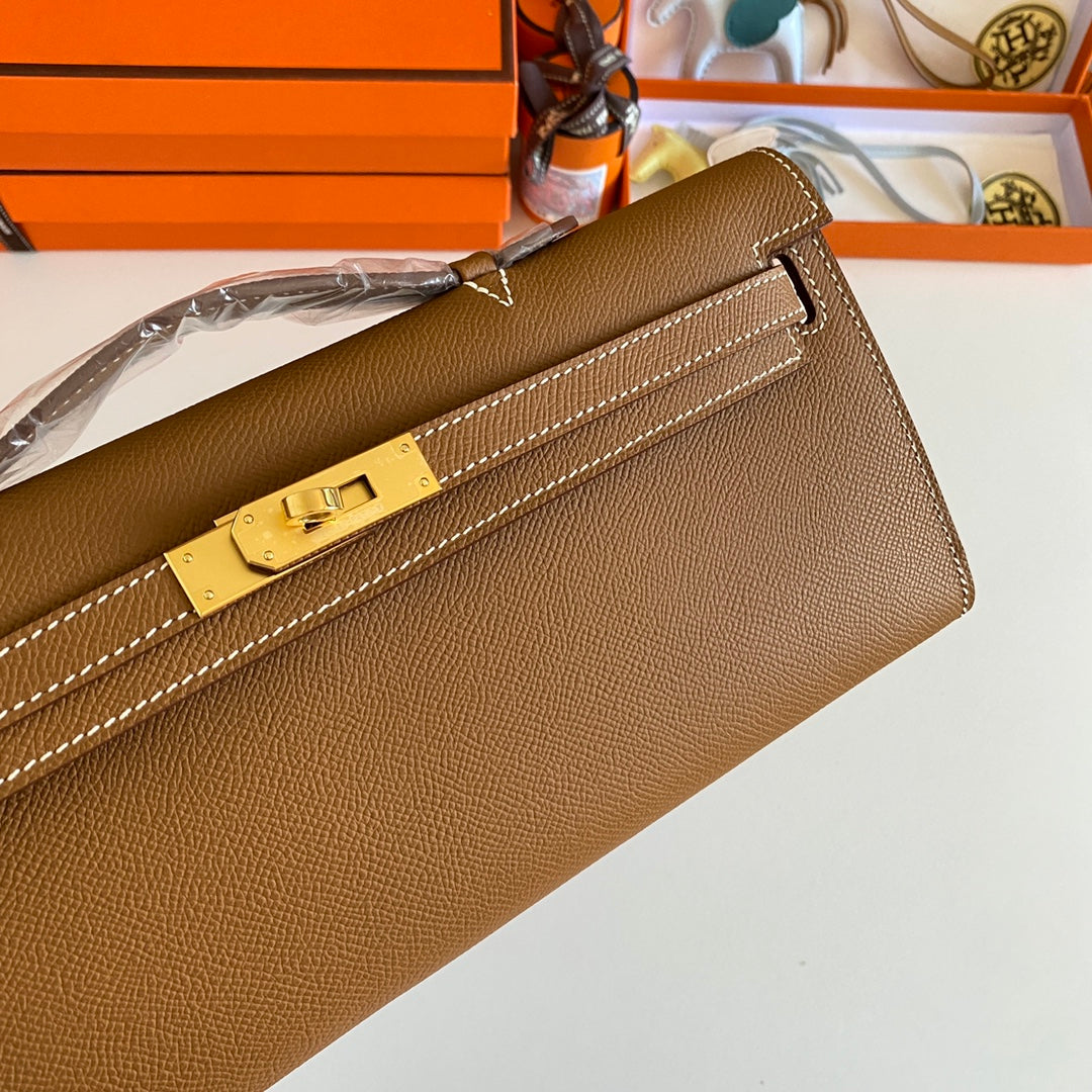 HM KELLY CUT 31 PEANUT BUTTER EPSOM LEATHER GOLD HARDWARE 229057
