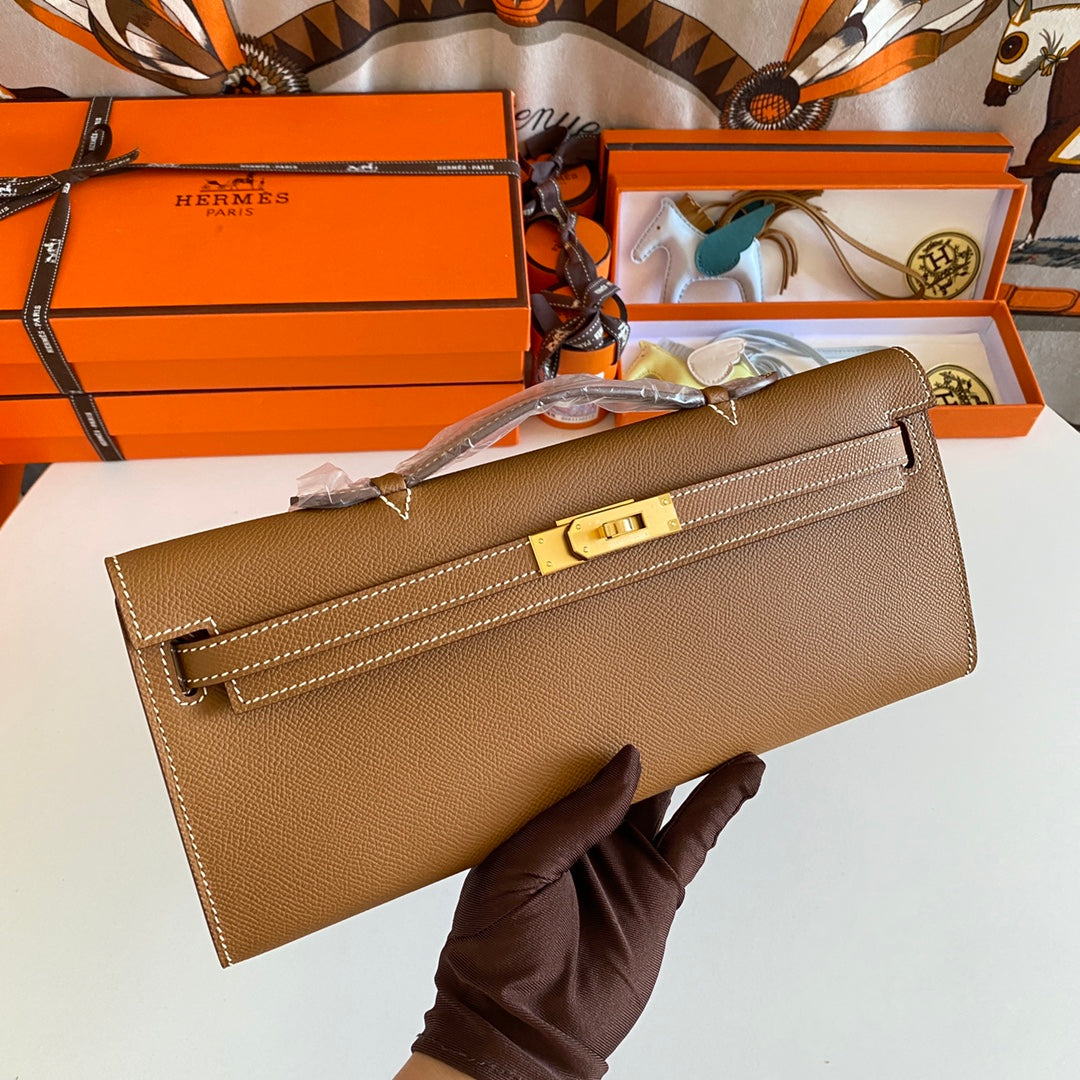 HM KELLY CUT 31 CUIR EPSOM BEURRE DE CACAHUÈTE QUINCAILLERIE DORÉ 229057