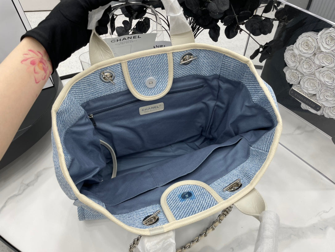 SAC CC DEAUVILLE EN TWEED CUIR BEIGE CLAIR QUINCAILLERIE ARGENTÉE 15