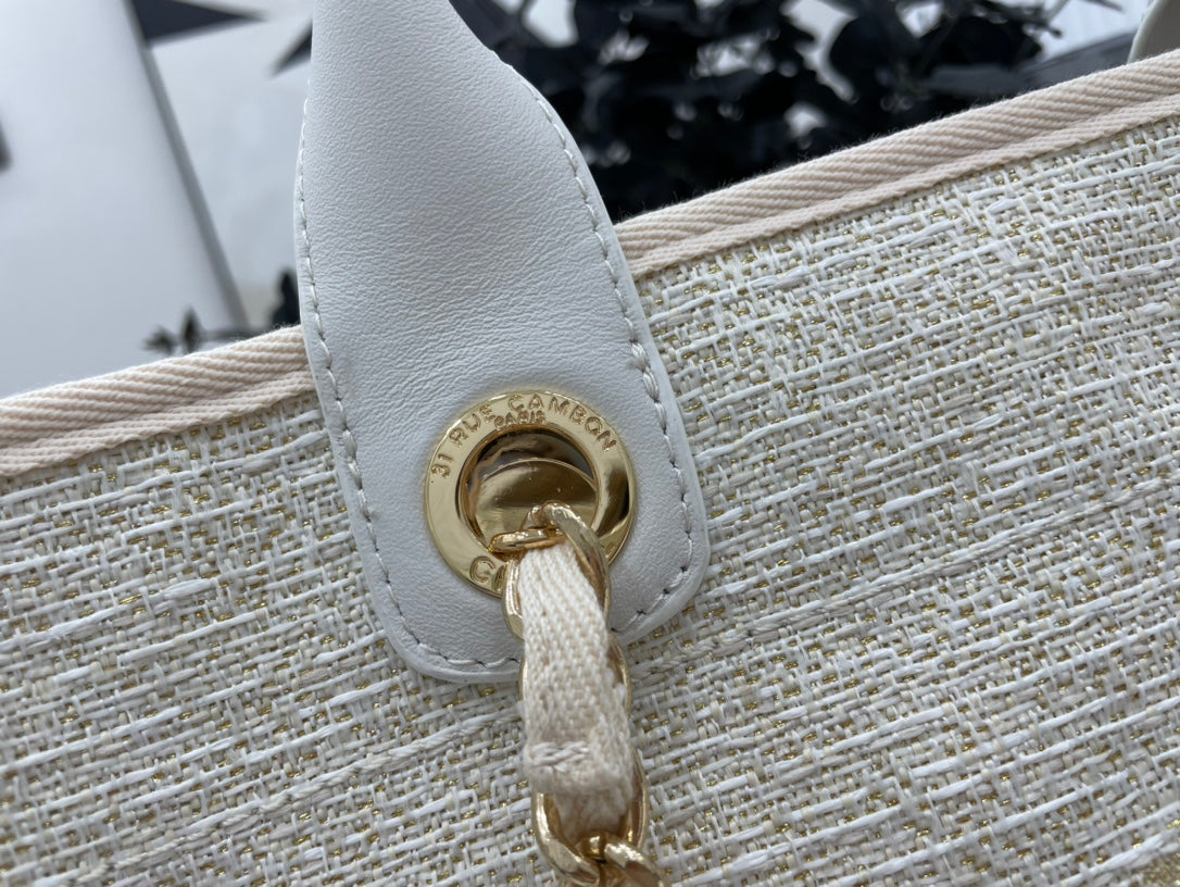 SAC CC DEAUVILLE EN TWEED CUIR BLANC QUINCAILLERIE DORÉE 4