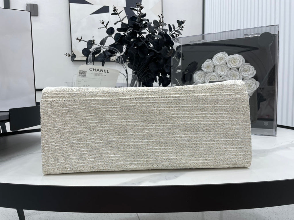 SAC CC DEAUVILLE EN TWEED CUIR BLANC QUINCAILLERIE DORÉE 4