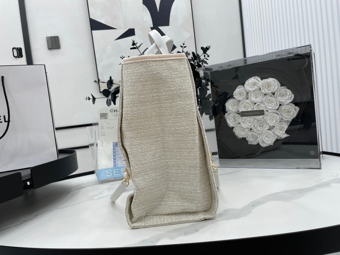 CC DEAUVILLE TWEED BAG WHITE LEATHER GOLD HARDWARE 4