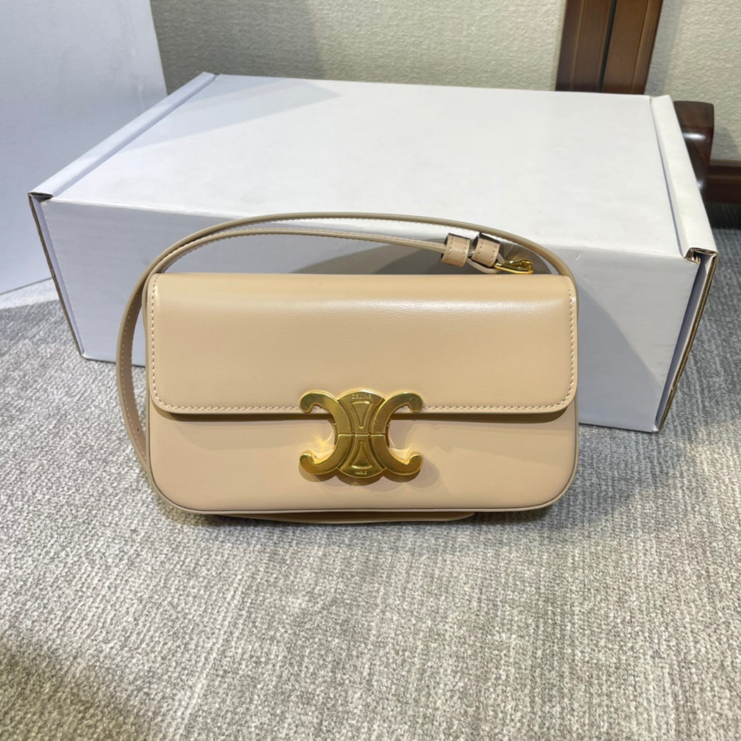 CLASSIC TRIOMPHE 20 CUIR DE VEAU BEIGE CLAIR ACIER DORÉ