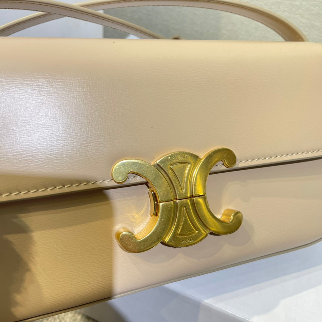 CLASSIC TRIOMPHE 20 CUIR DE VEAU BEIGE CLAIR ACIER DORÉ