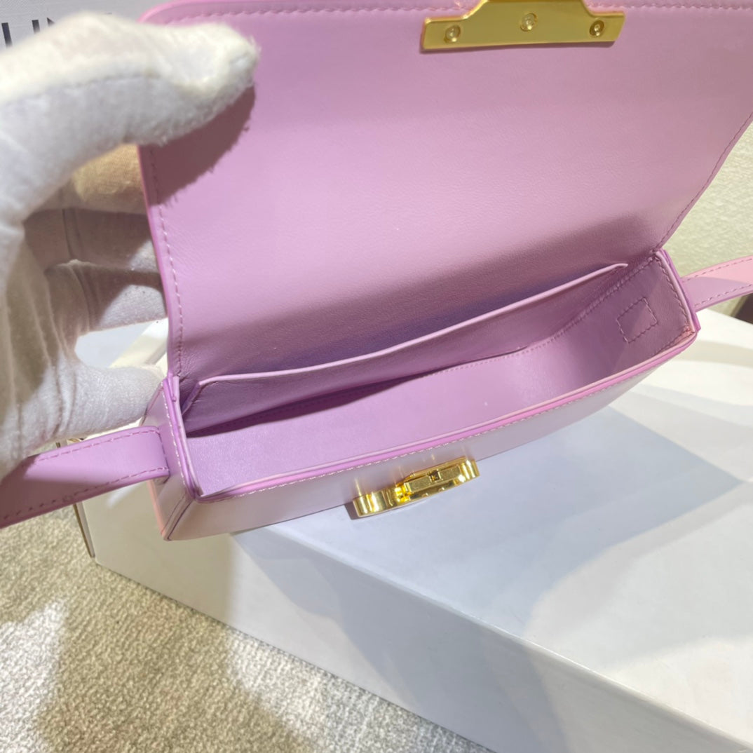 CLASSIC TRIOMPHE 20 CUIR DE VEAU ROSE ACIER DORÉ