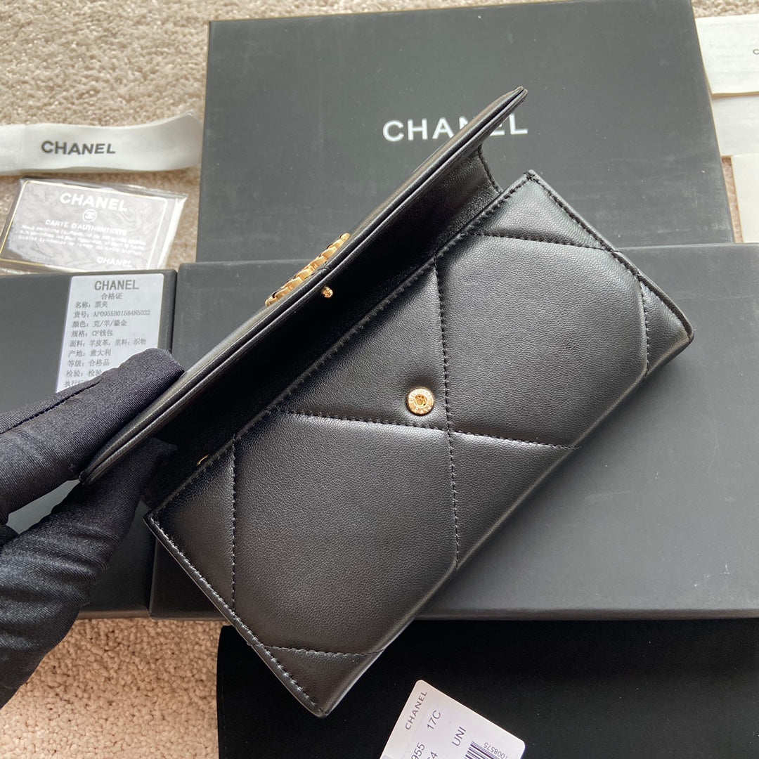 PORTEFEUILLE LONG CC 19 19CM EN CUIR DE VEAU NOIR