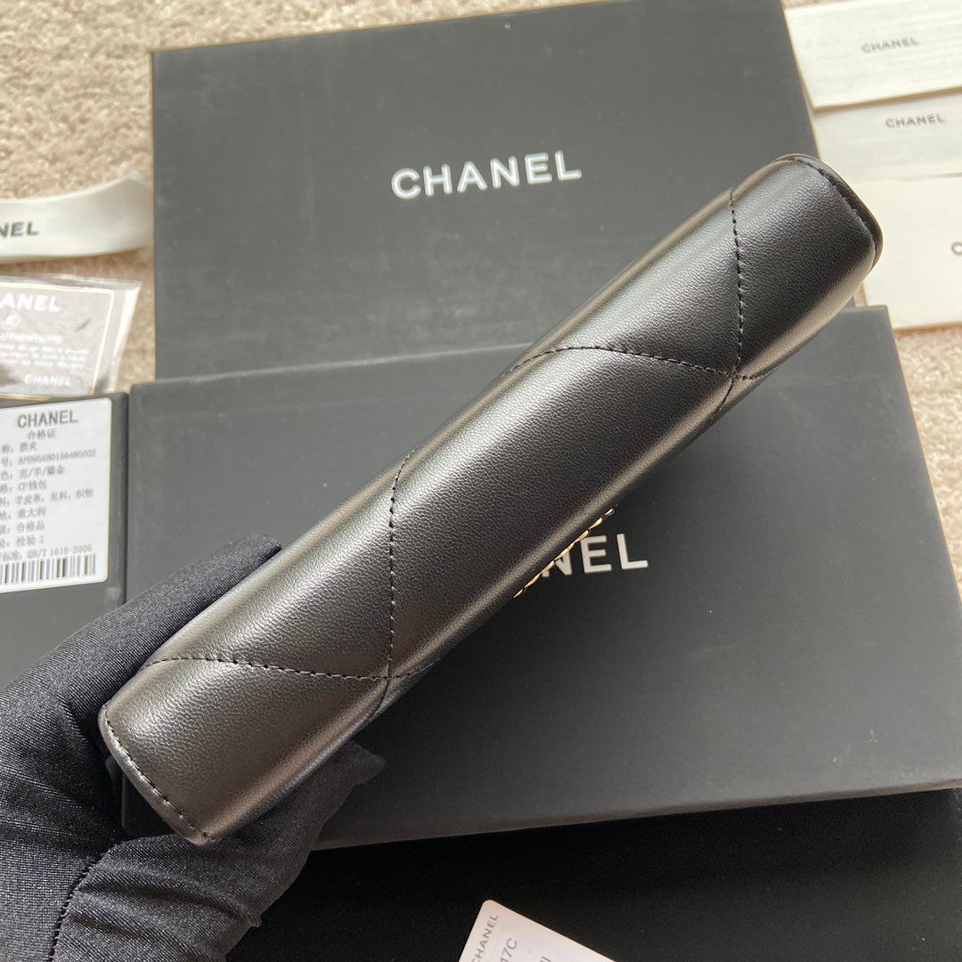 PORTEFEUILLE LONG CC 19 19CM EN CUIR DE VEAU NOIR