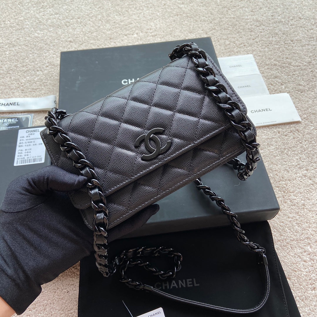 CC CLASSIC WOC 20CM CUIR DE VEAU GRAINÉ TOUT NOIR