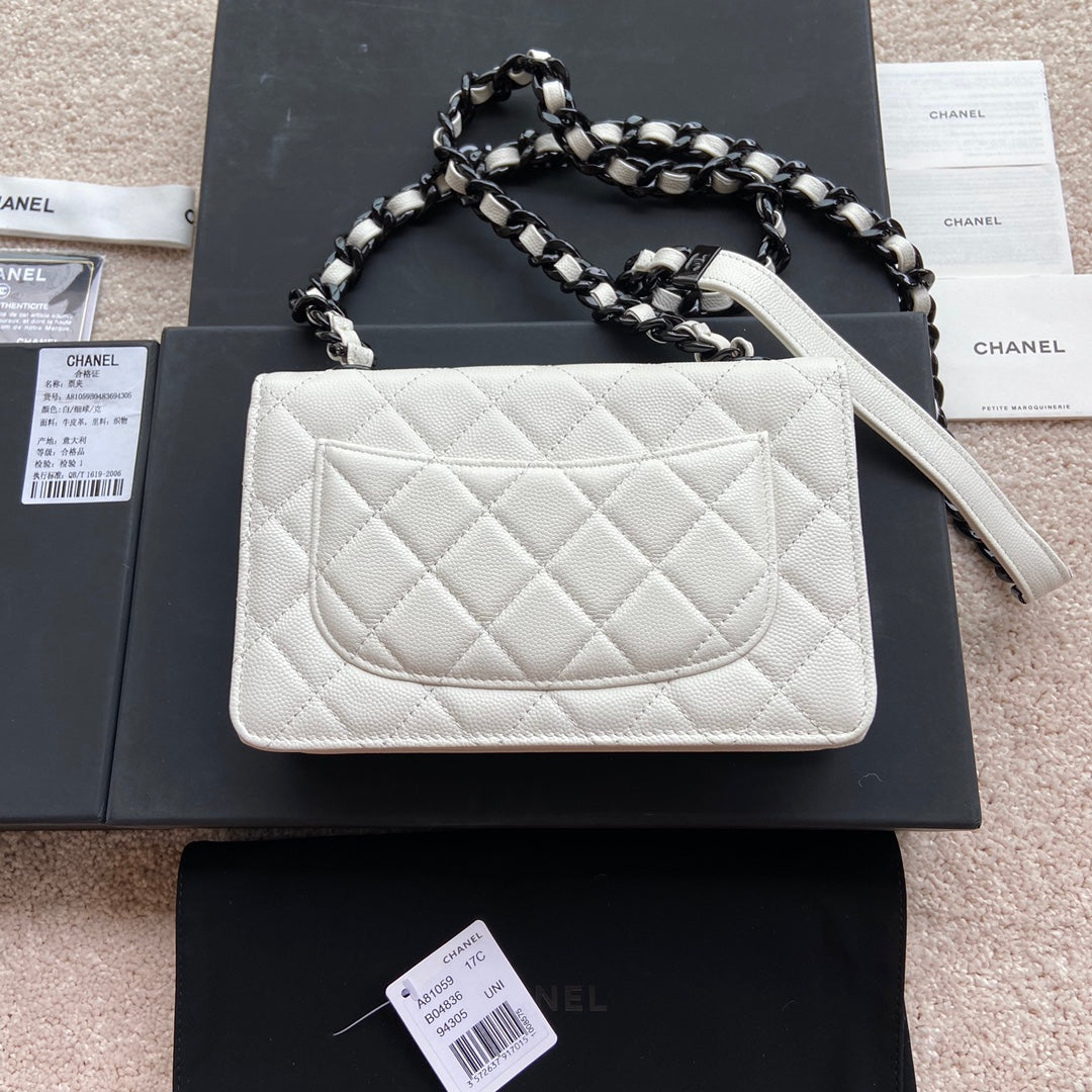 CC CLASSIC WOC 20CM CUIR DE VEAU GRAINÉ BLANC QUINCAILLERIE NOIRE