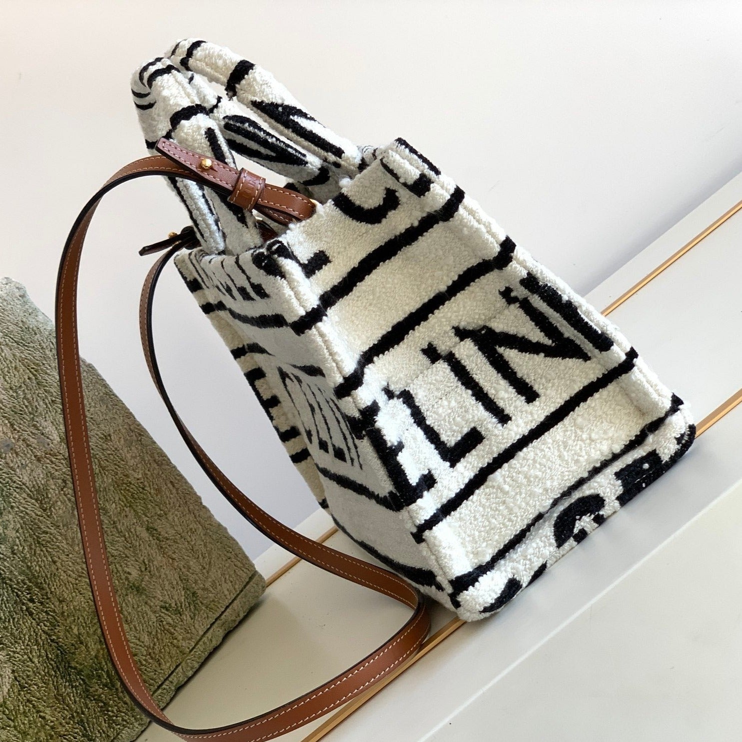 TRIPHOME 26 TISSU BLANC NOIR