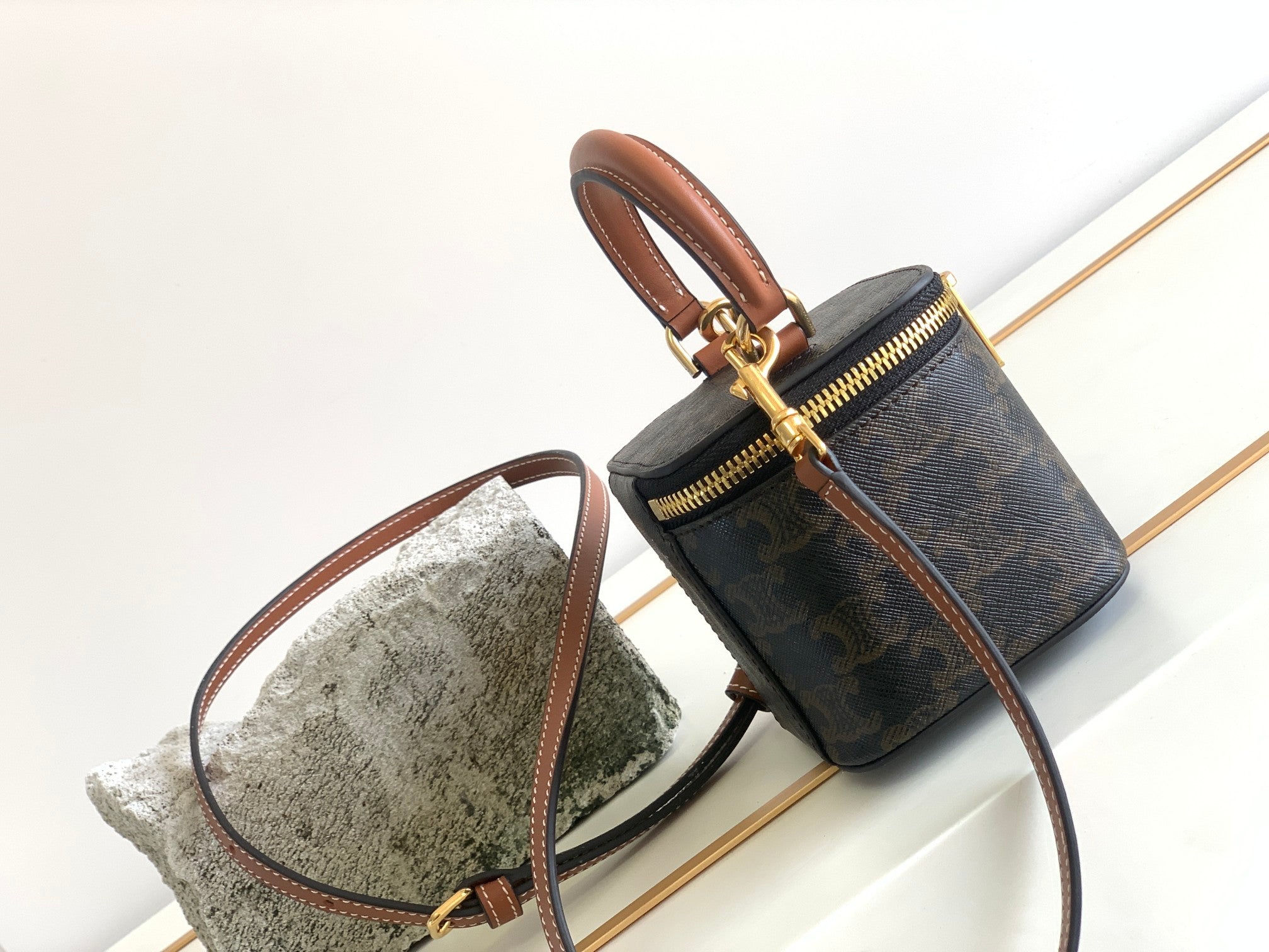 MINI VANITY CASE TRIOMPHE TOILE ET CUIR DE VACHETTE TAN