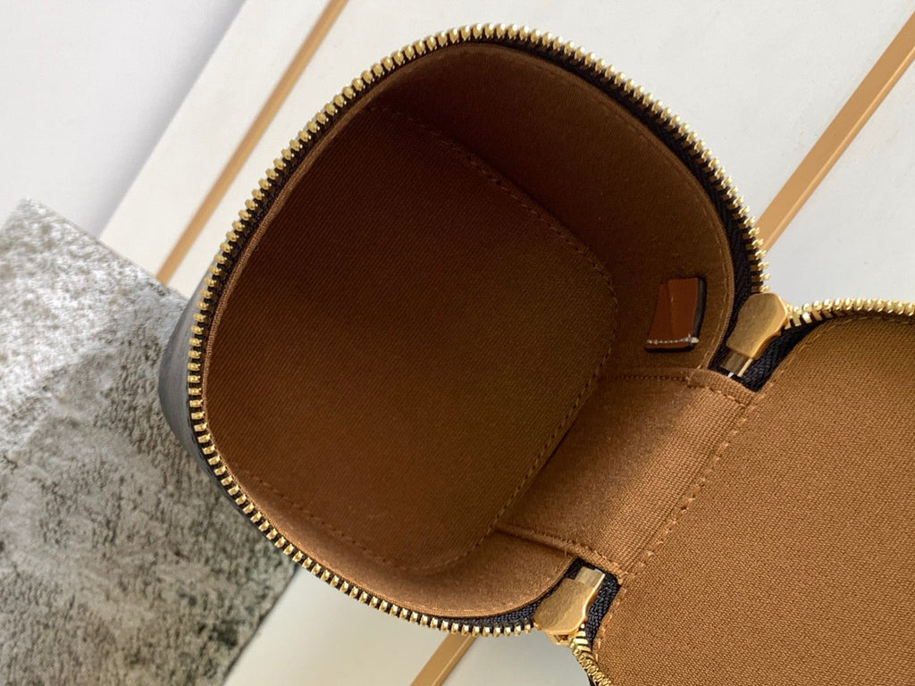 SAC BOX TRIPHOME 9 EN CUIR DE VEAU NOIR À MOTIF