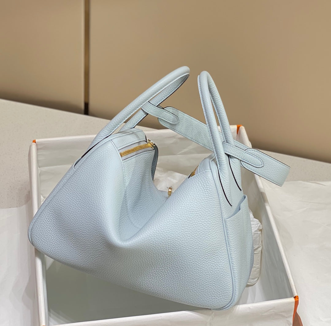 HM リンディ 30 バッグ パステルブルー トリヨンクレマンスレザー