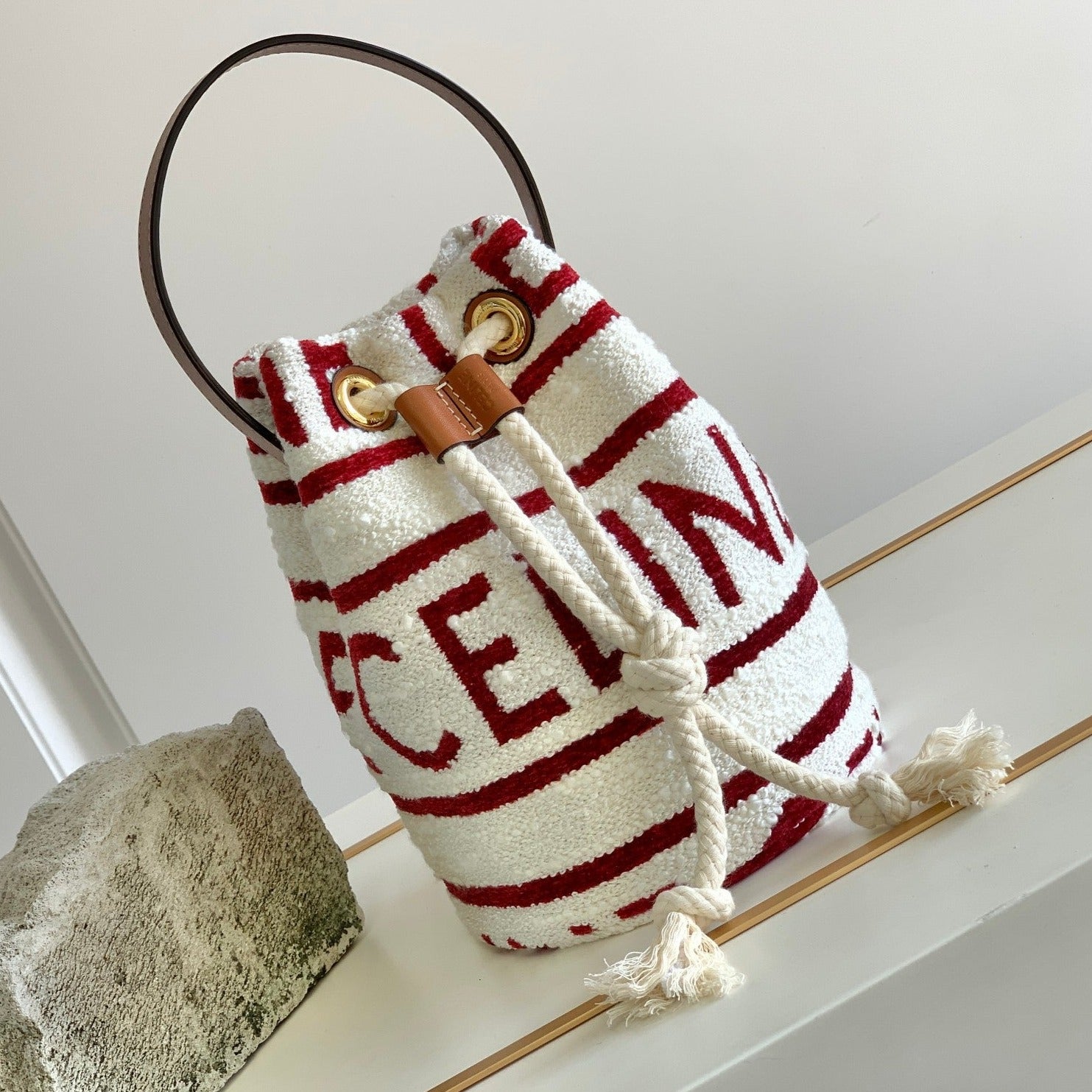 TRIPHOME 19 TISSU BRODÉ BLANC ROUGE