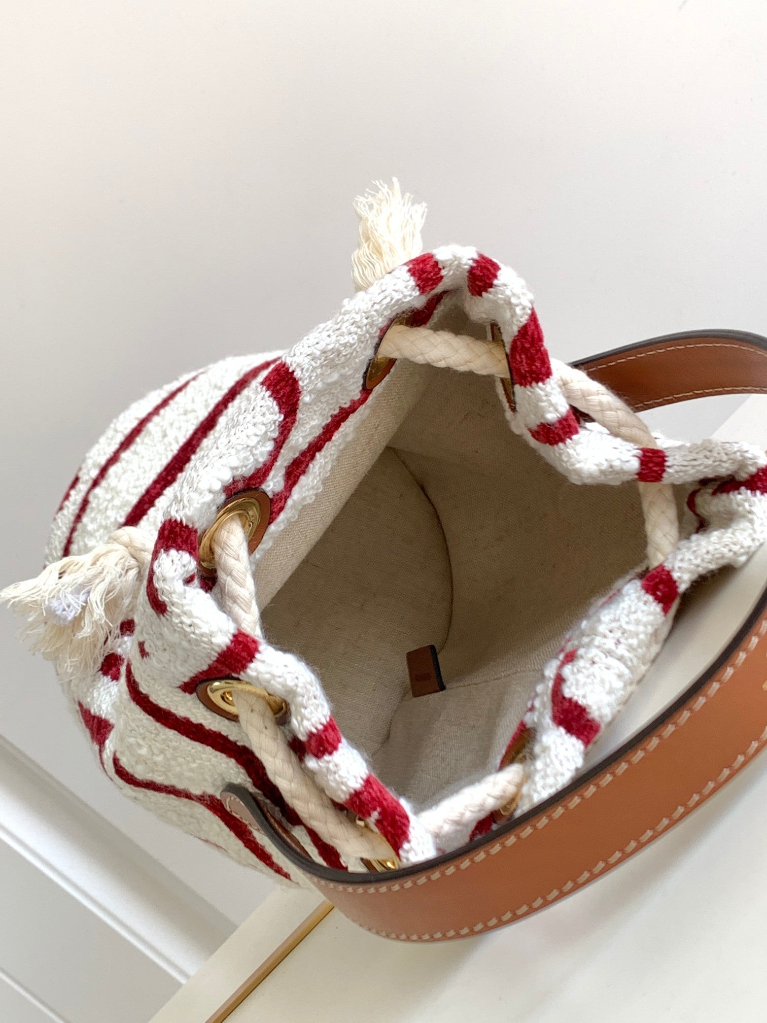 TRIPHOME 19 TISSU BRODÉ BLANC ROUGE