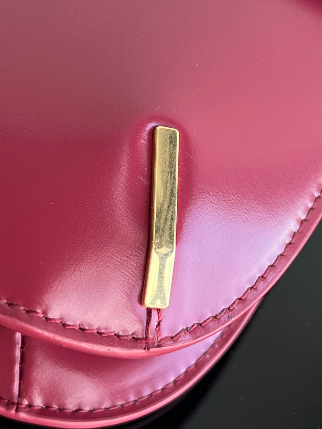 BESACE TRIPHOME 24 CUIR DE VEAU BRILLANT ROUGE RUBIS