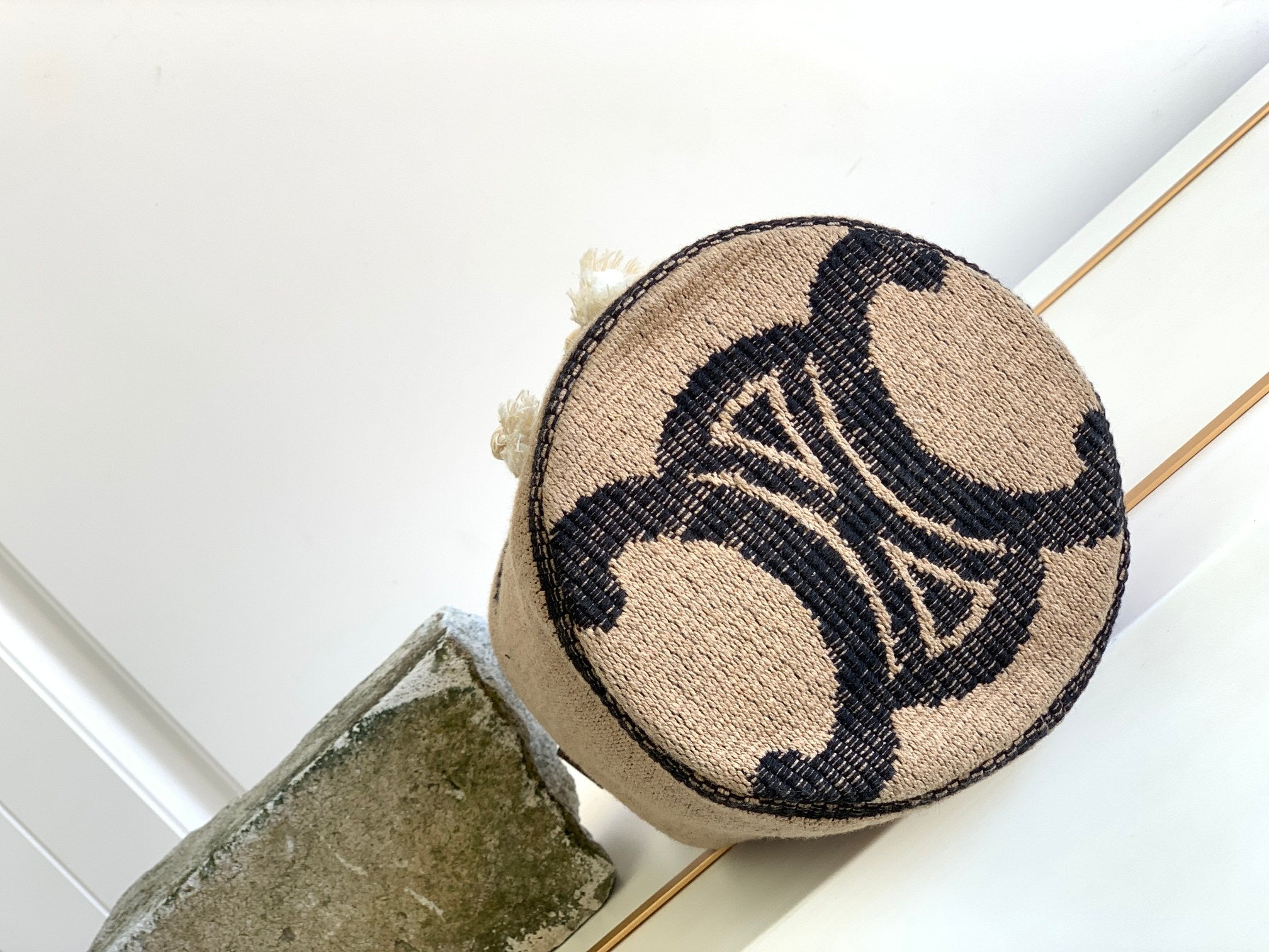 TRIPHOME 19 TISSU BRODÉ NOIR BEIGE