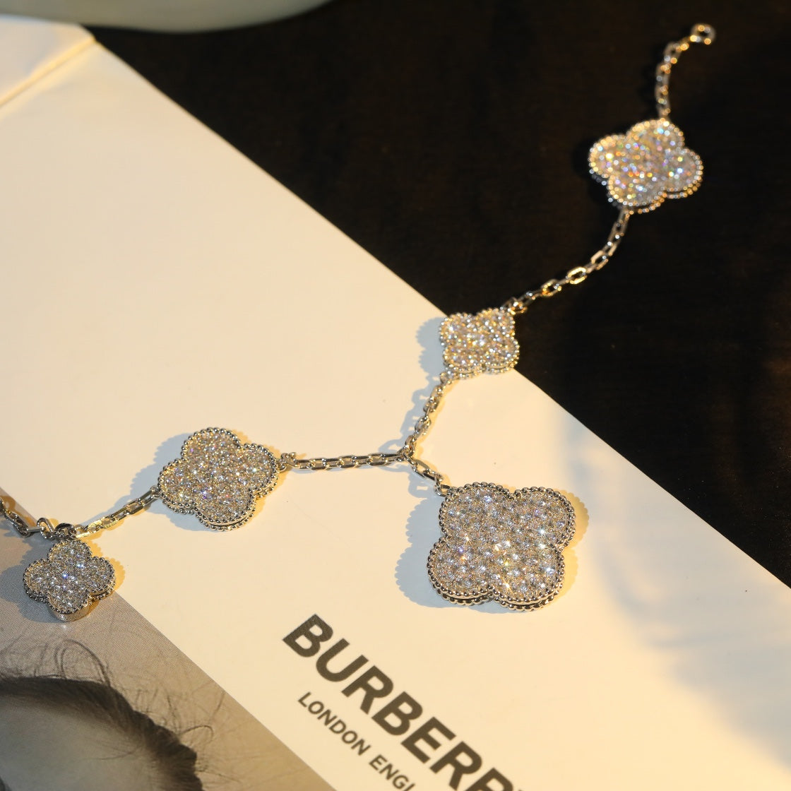 CLOVER BRACELET 5 MOTIF SILVER DIAMOND PAVED