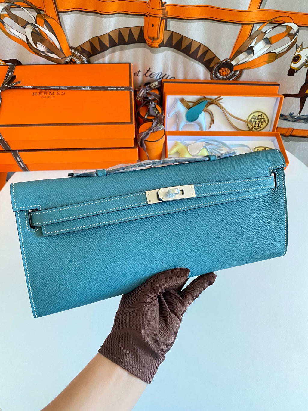 HM KELLY CUT 31 CUIR EPSOM BLEU SARCELLE QUINCAILLERIE ARGENTÉE 229063