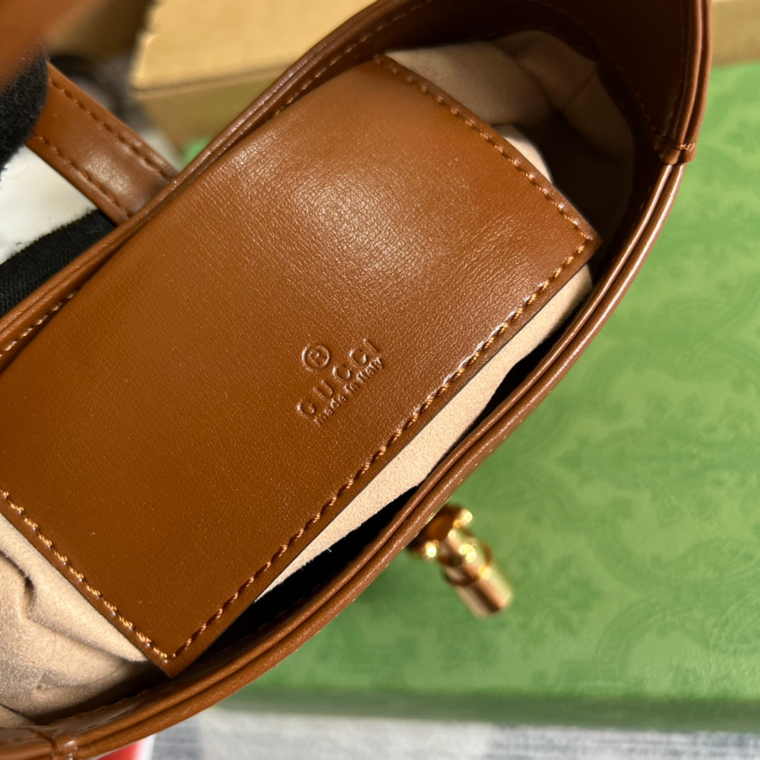 SAC À BANDOULIÈRE GG JACKIE MINI 19 EN CUIR DE VEAU MARRON CANNELLE