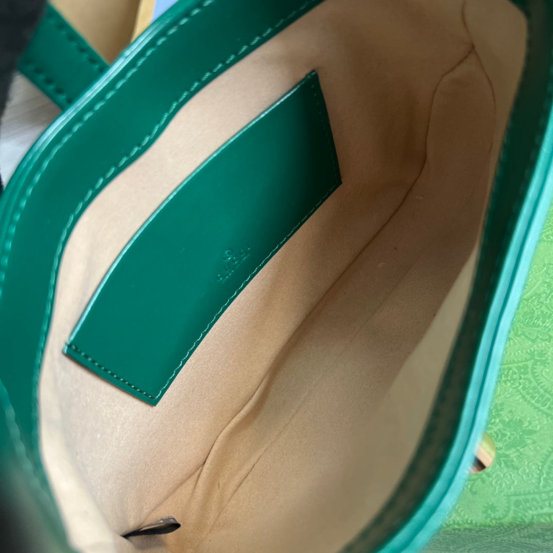 SAC À BANDOULIÈRE GG JACKIE MINI 19 EN CUIR DE VEAU VERT FORÊT