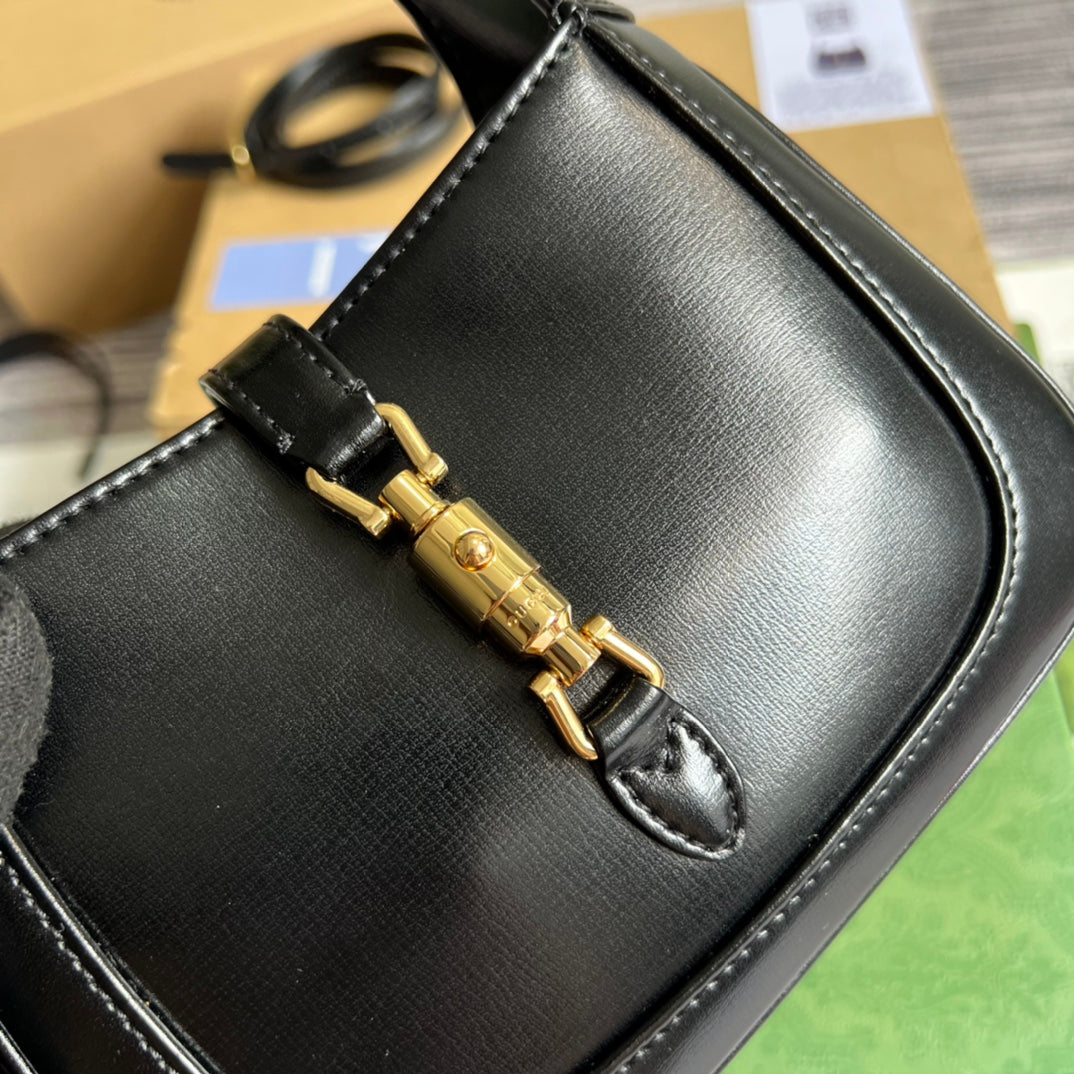 SAC À BANDOULIÈRE GG JACKIE MINI 19 EN CUIR DE VEAU NOIR
