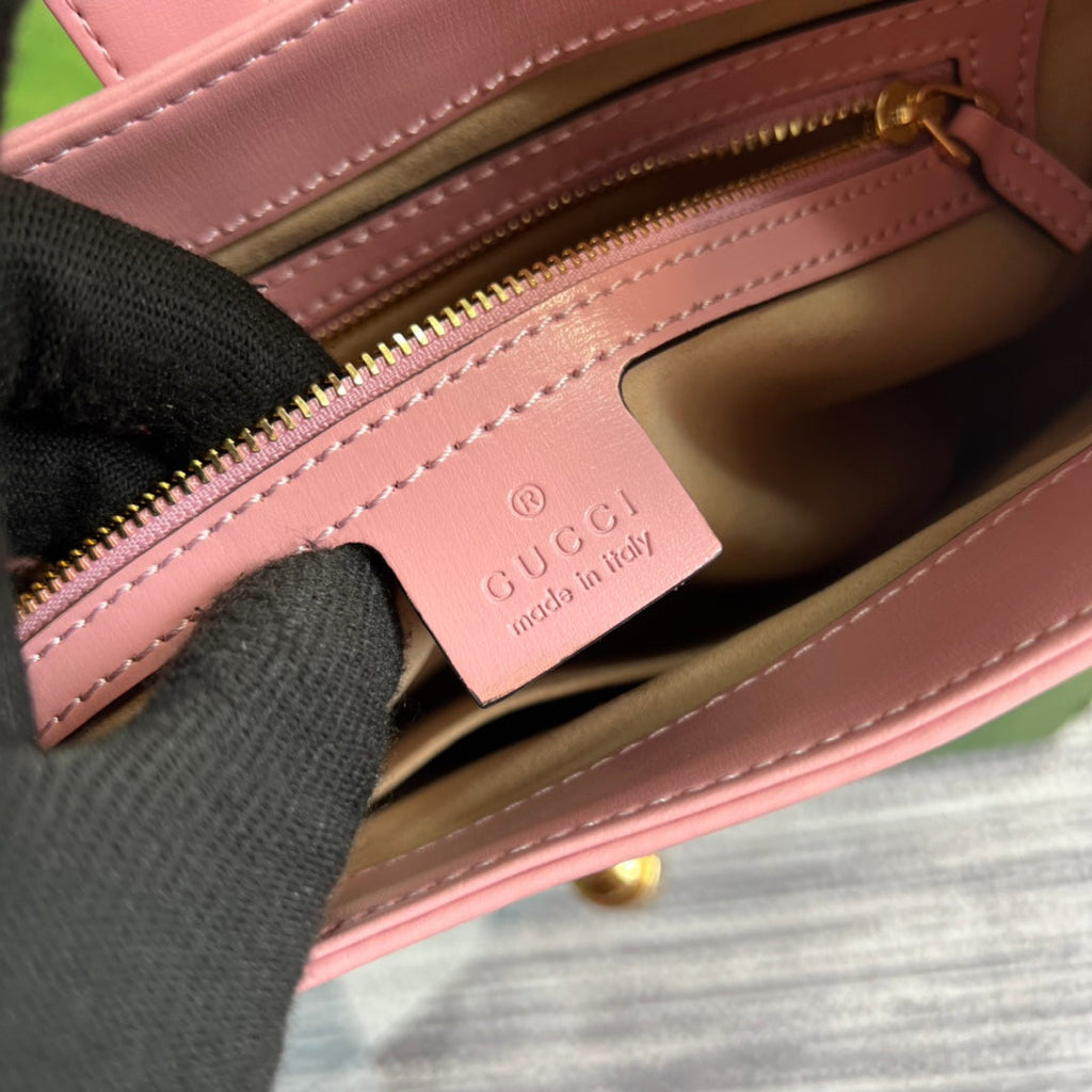 SAC À BANDOULIÈRE GG JACKIE SMALL 28 EN CUIR DE VEAU ROSE PASTEL