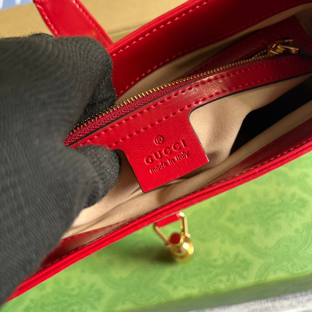 SAC À BANDOULIÈRE GG JACKIE SMALL 28 EN CUIR DE VEAU ROUGE CERISE
