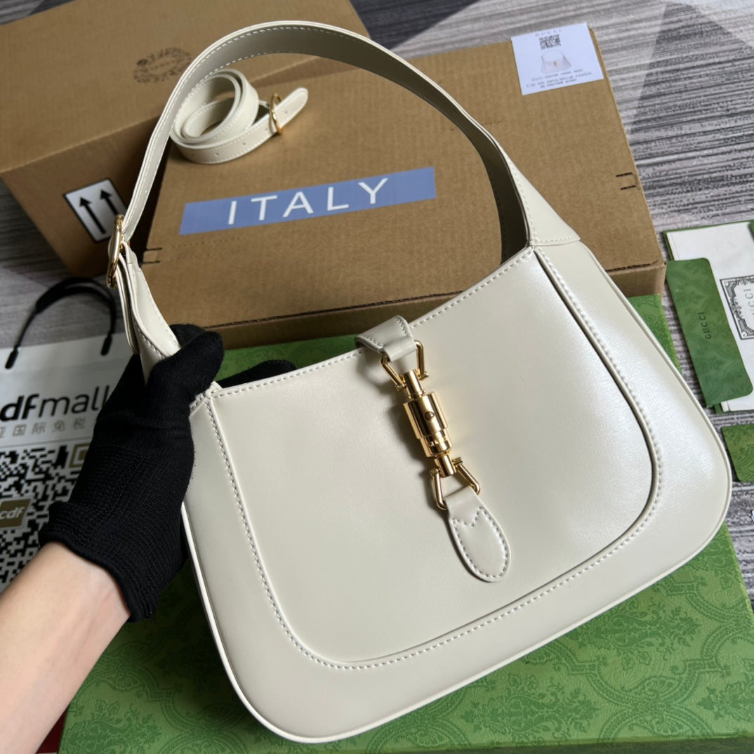 SAC À BANDOULIÈRE GG JACKIE SMALL 28 EN CUIR DE VEAU BLANC