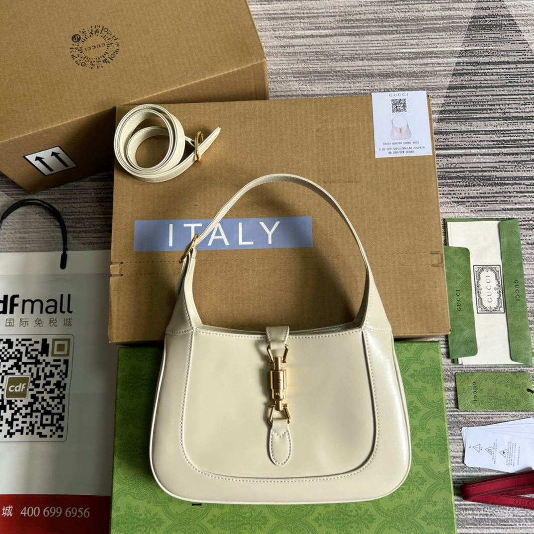 SAC À BANDOULIÈRE GG JACKIE SMALL 28 EN CUIR DE VEAU BLANC