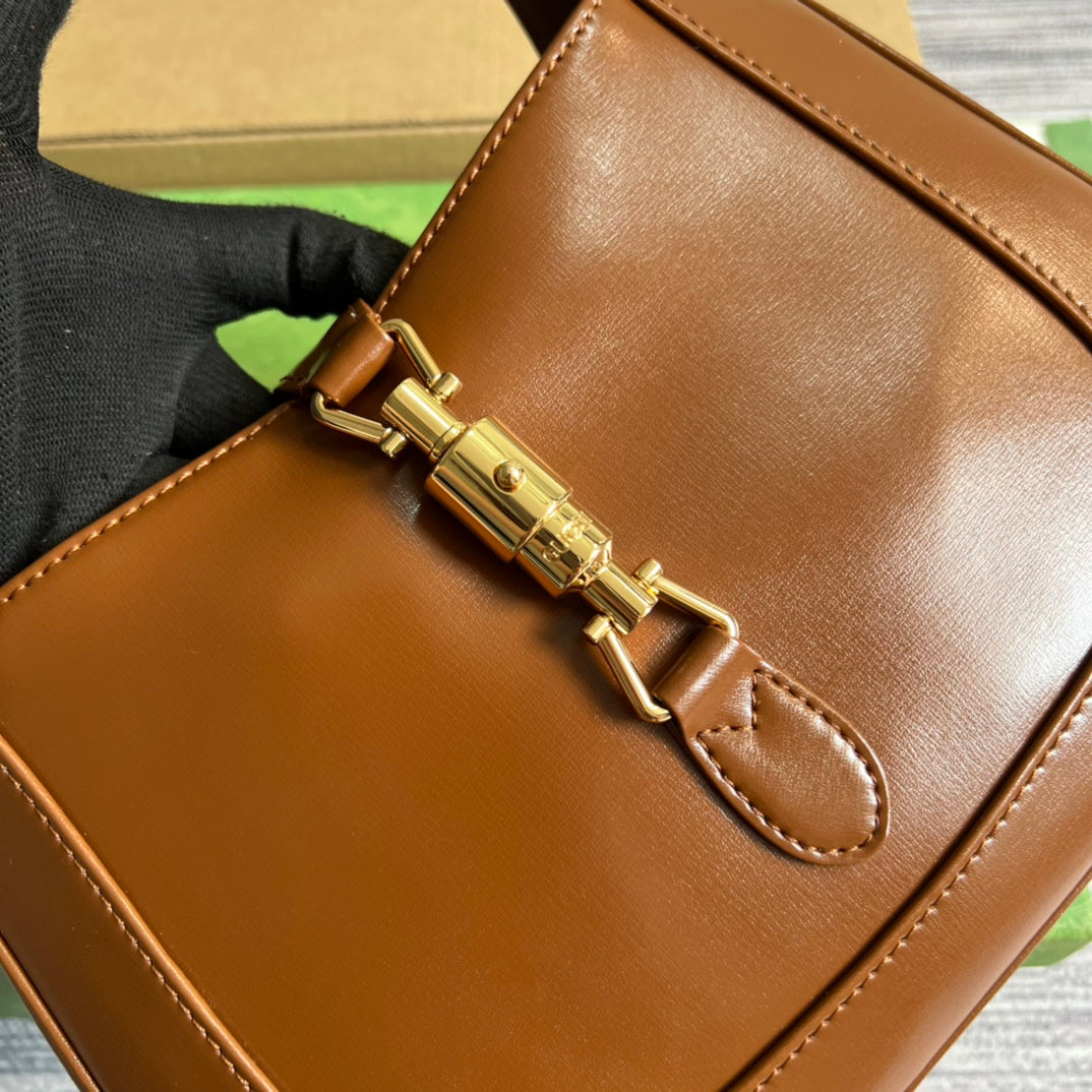SAC À BANDOULIÈRE GG JACKIE SMALL 28 EN CUIR DE VEAU MARRON CANNELLE