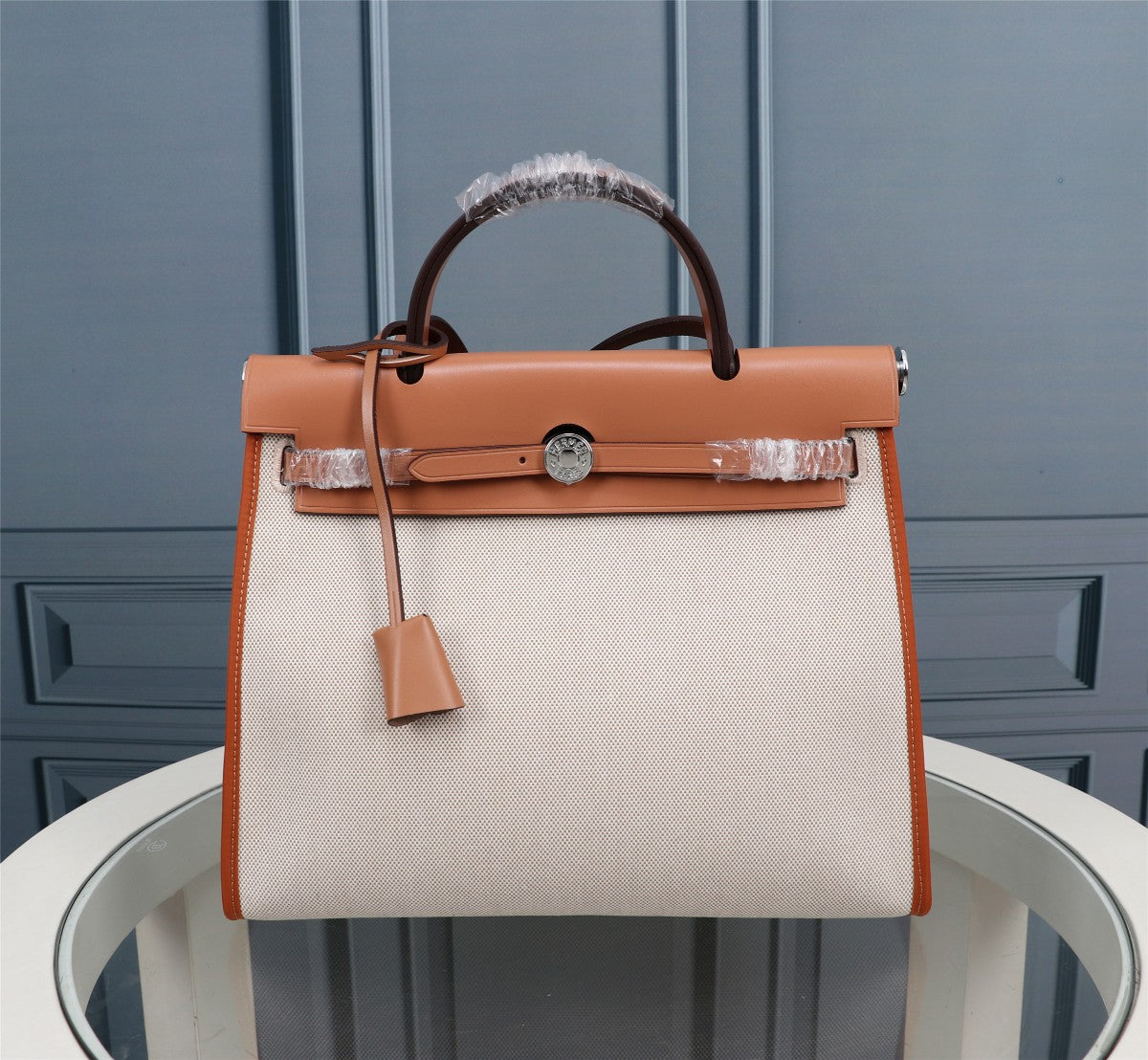 HM HERBAG ZIP 31 CUIR DE VEAU BLANC CIDRE ET CRÈME
