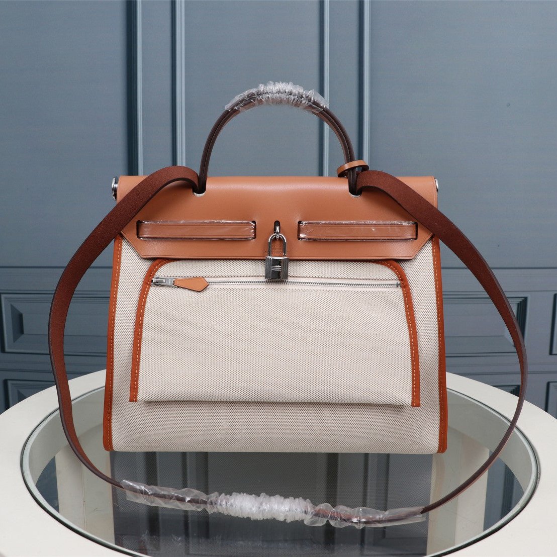 HM HERBAG ZIP 31 CUIR DE VEAU BLANC CIDRE ET CRÈME