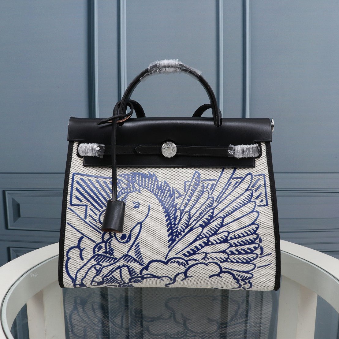 HM HERBAG ZIP 31 TOILE MOTIF CHEVAL NOIR ET BLANC