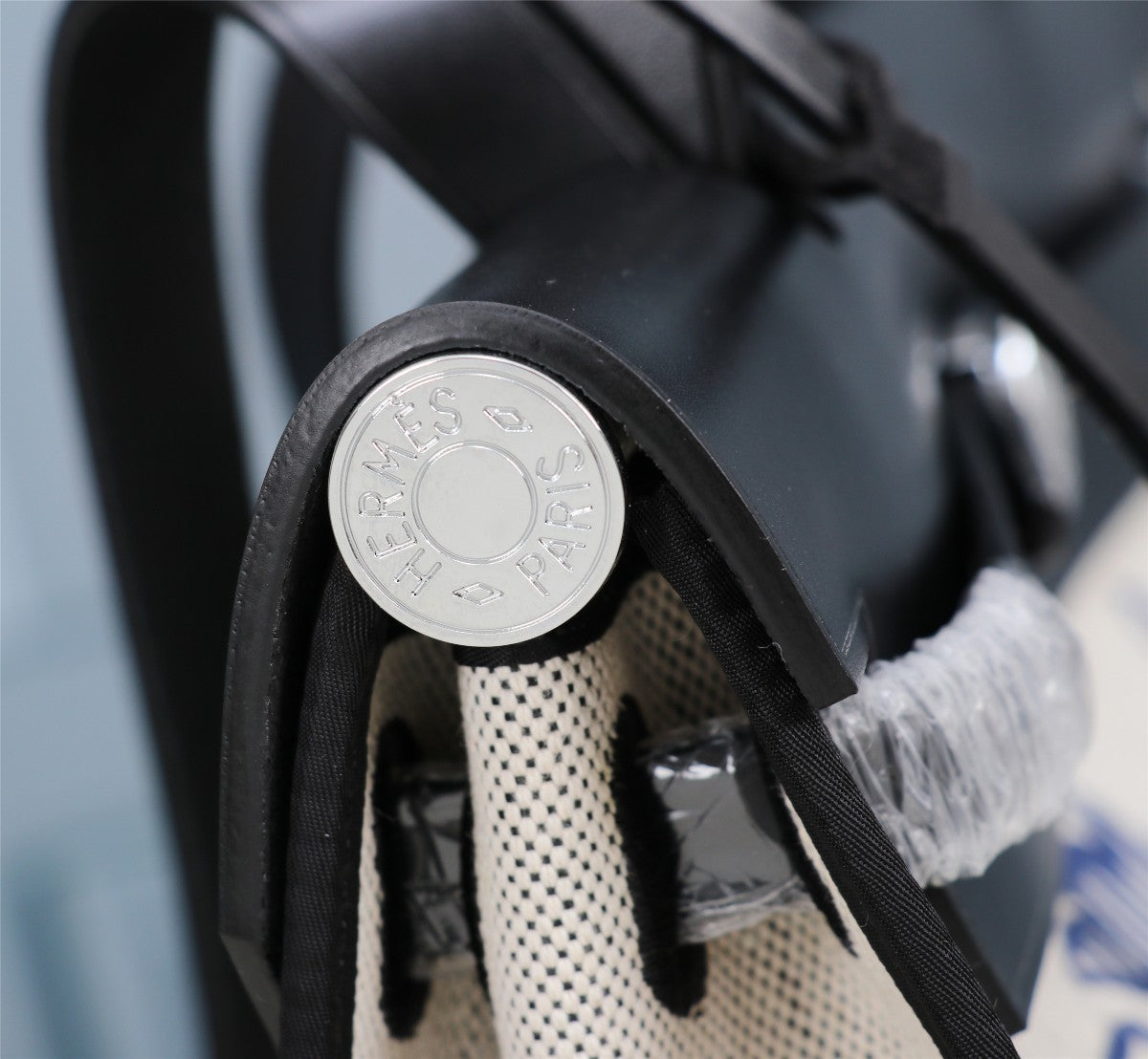 HM HERBAG ZIP 31 TOILE MOTIF CHEVAL NOIR ET BLANC