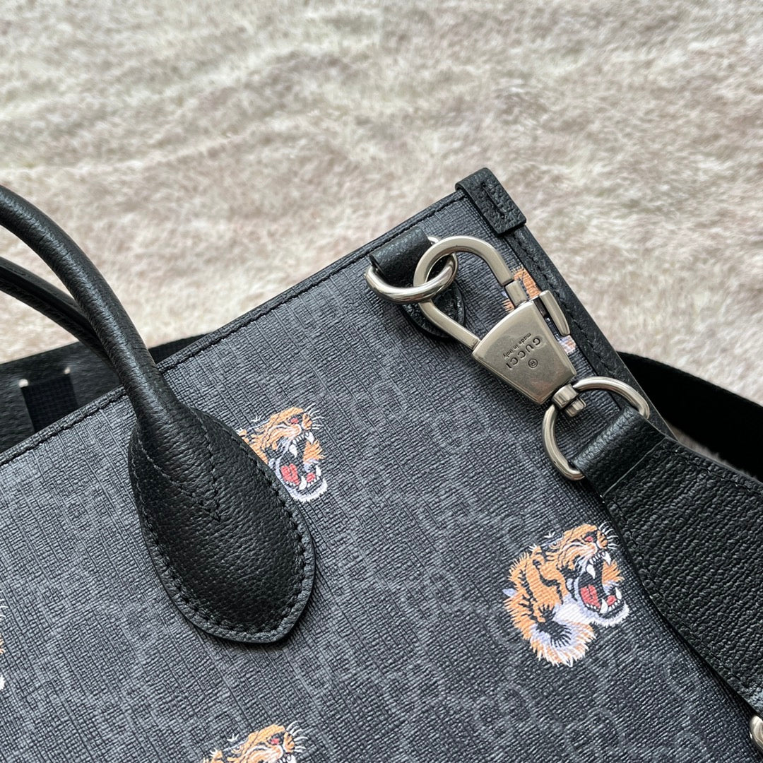 SAC CABAS MOYEN IMPRIMÉ TIGRE 38 EN TOILE NOIRE ET BORDURE EN CUIR