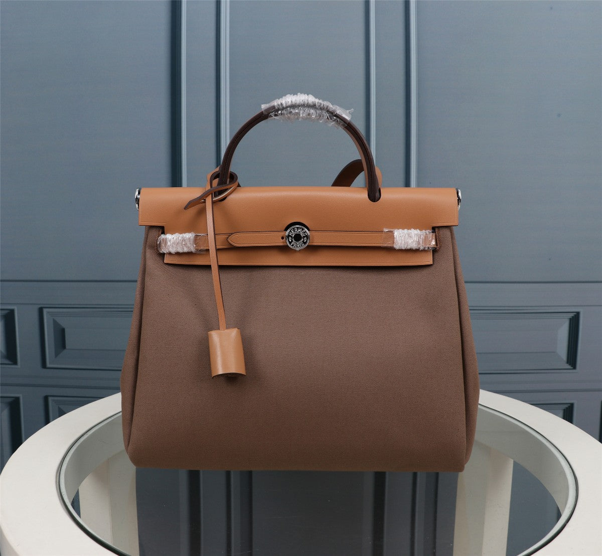 HM HERBAG ZIP 31 CUIR DE VEAU CIDRE ET MARRON