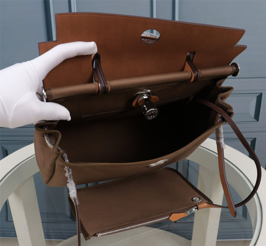HM HERBAG ZIP 31 CUIR DE VEAU CIDRE ET MARRON