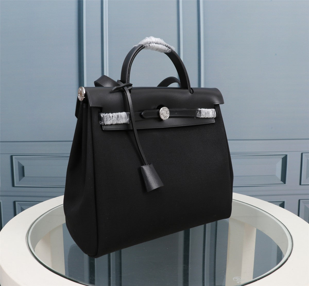 HM HERBAG ZIP 31 CUIR DE VEAU NOIR
