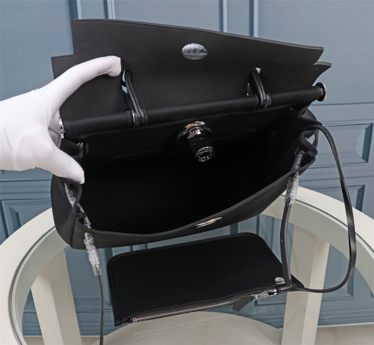 HM HERBAG ZIP 31 CUIR DE VEAU NOIR