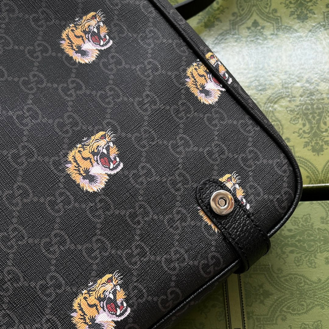 SAC MESSAGER IMPRIMÉ TIGRE 28 EN TOILE NOIRE ET BORDURE EN CUIR