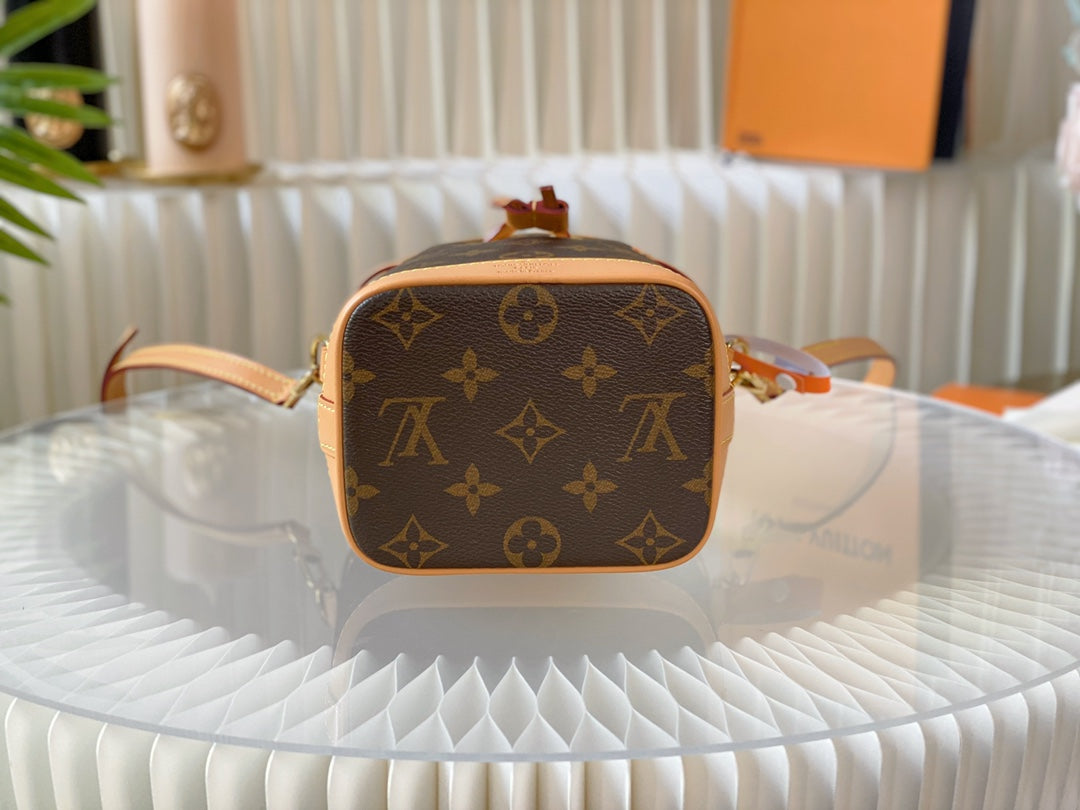 NANO NOE 13 TOILE MONOGRAMME MARRON CUIR DE VEAU BEIGE QUINCAILLERIE DORÉ