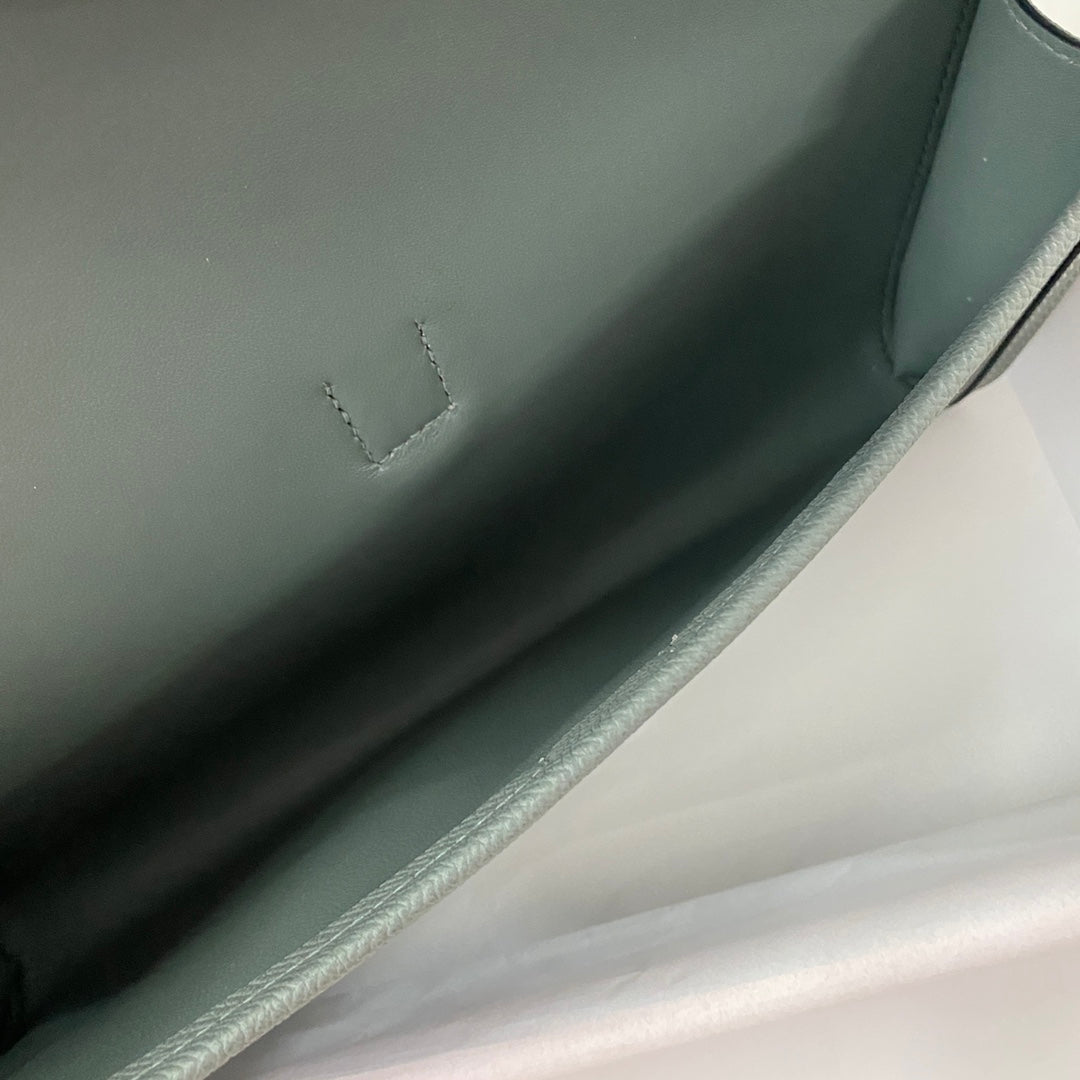HM JIGE 29 ECHO GRIS EPSOM 229084