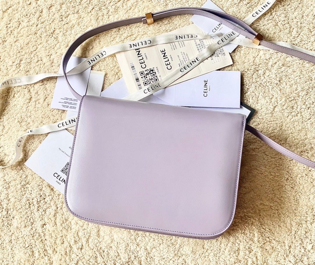 SAC CLASSIQUE MOYEN CELINE 24 CM EN CUIR DE VEAU VIOLET CLAIR