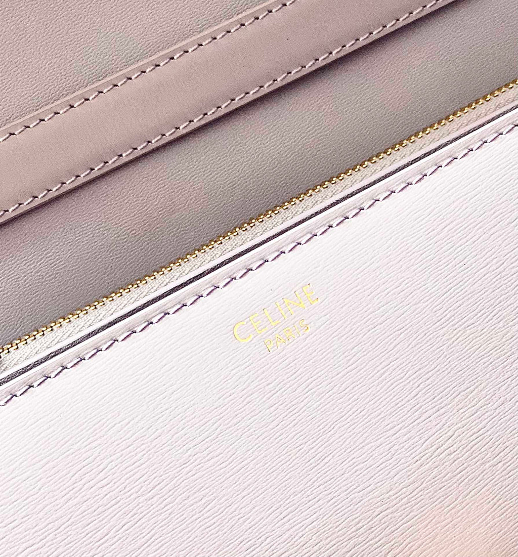 SAC CLASSIQUE MOYEN CELINE 24 CM EN CUIR DE VEAU VIOLET CLAIR